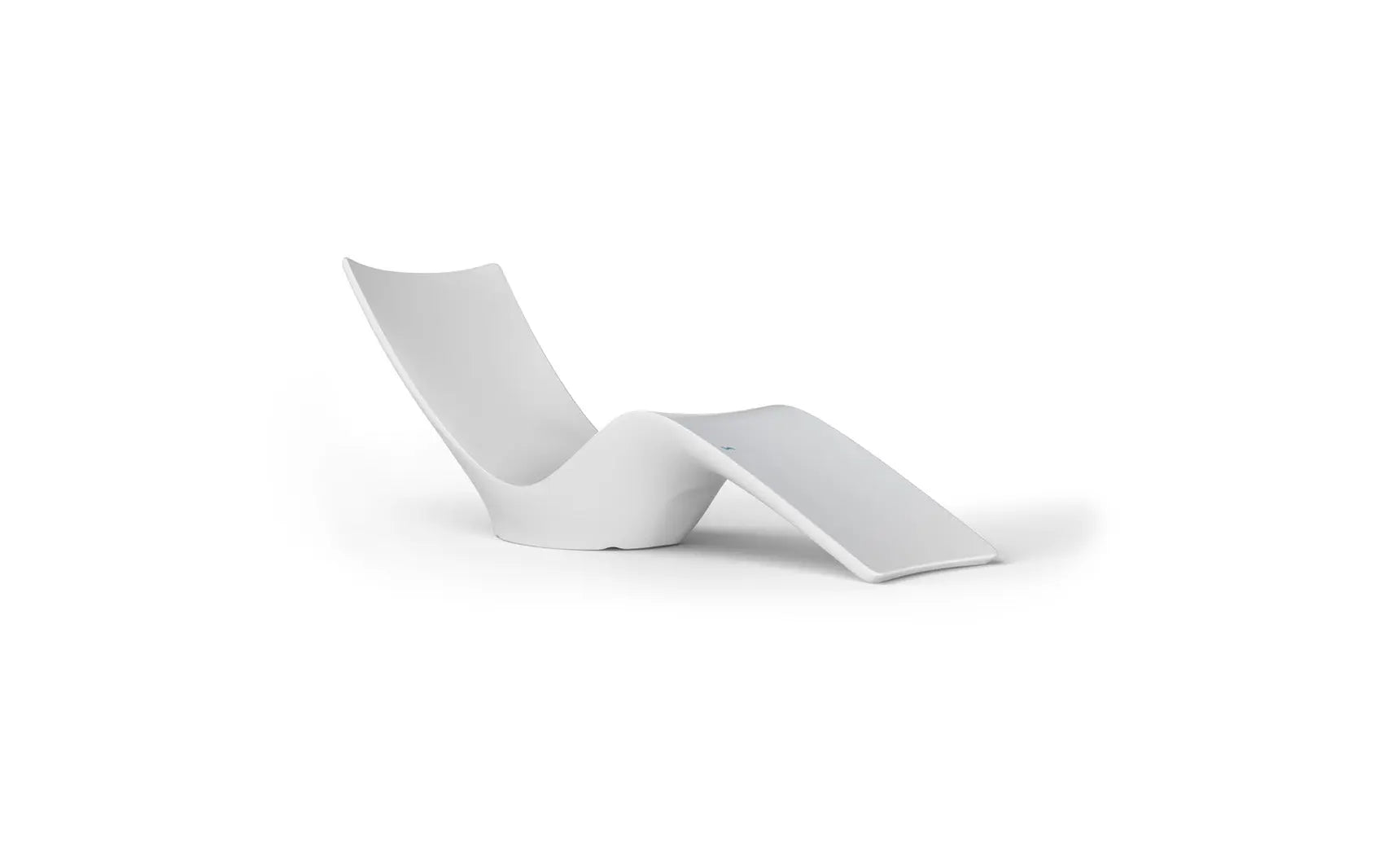 Ledge Lounger Autograph Chaise on a pool tanning ledge