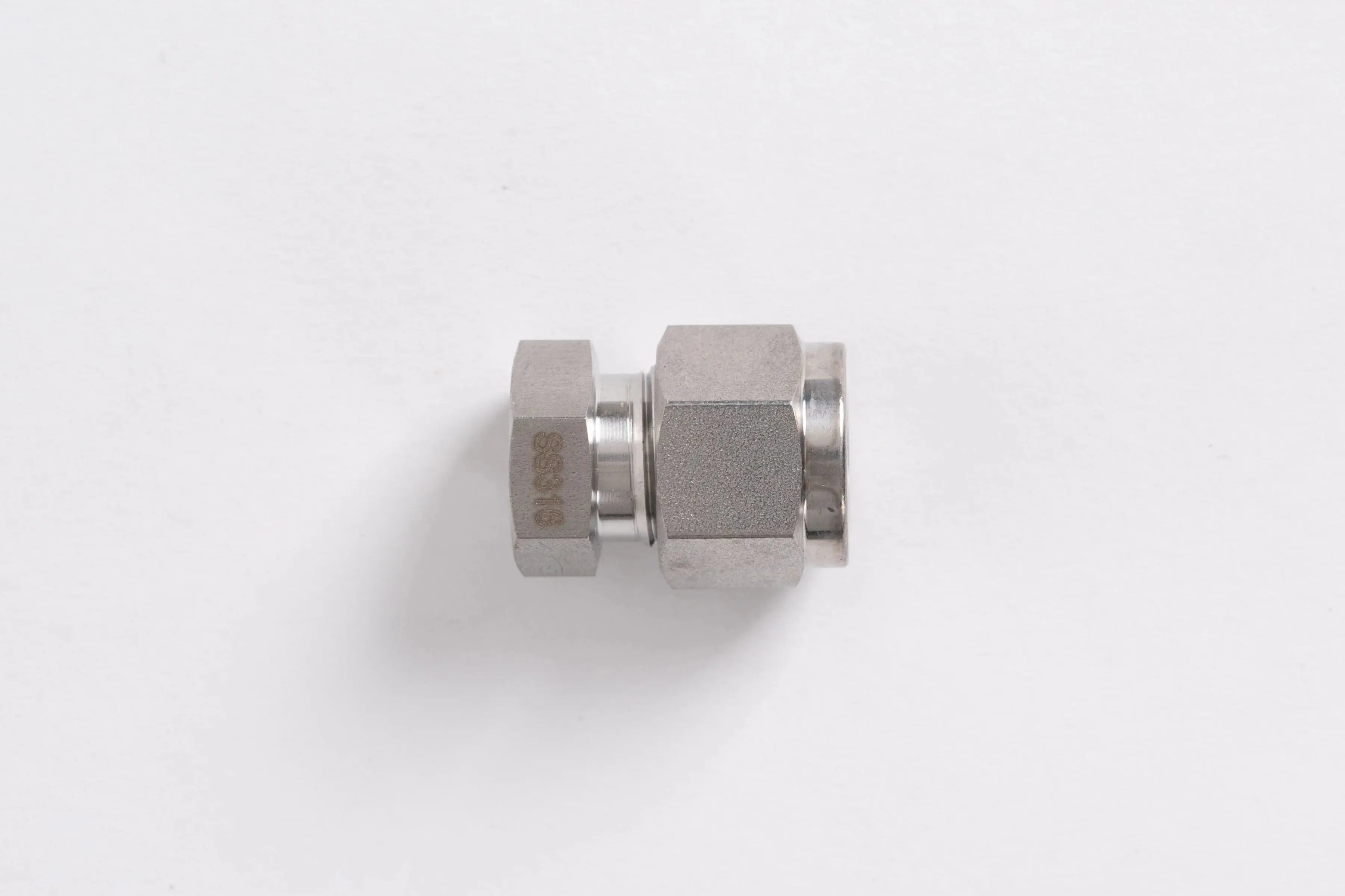 Aeromist Heavy Duty Compression End Cap for High-Pressure Misting Systems Aeromist
