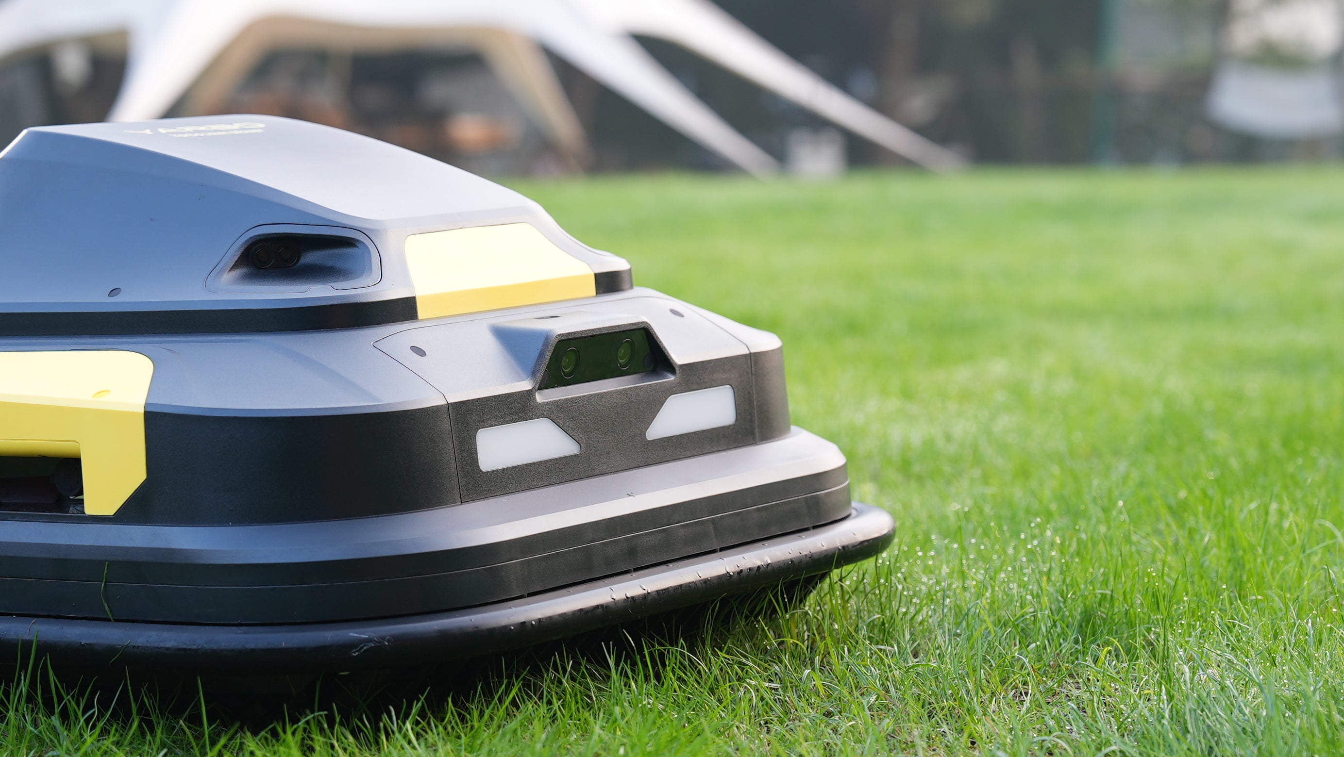 Yarbo- Lawn Mower + Blower