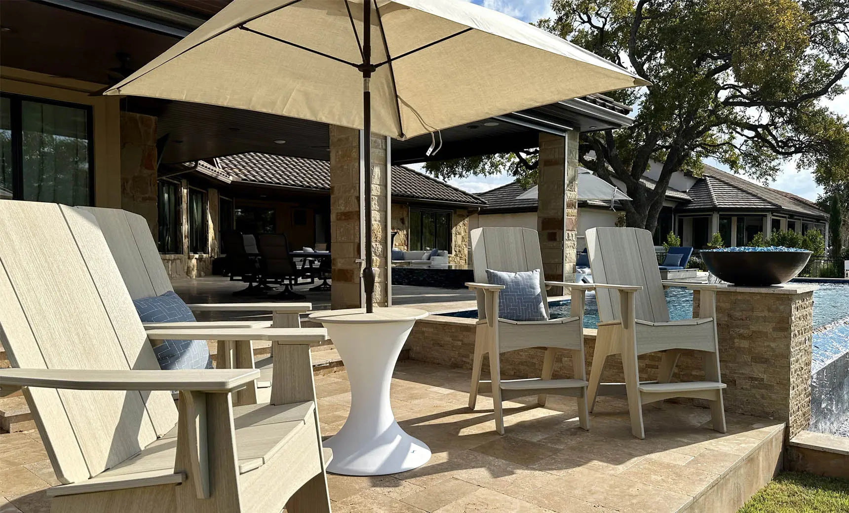 8.5-foot rectangle fiberglass umbrella with essential pulley system in a clean white finish.