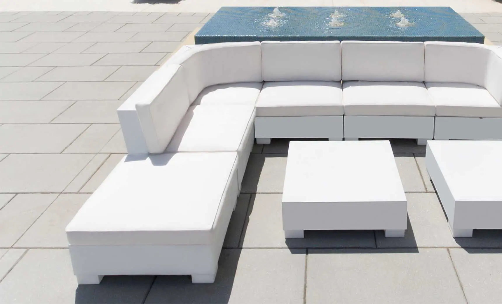 Signature Sectional Corner sofa in dark gray fabric with wooden legs and curved armrests