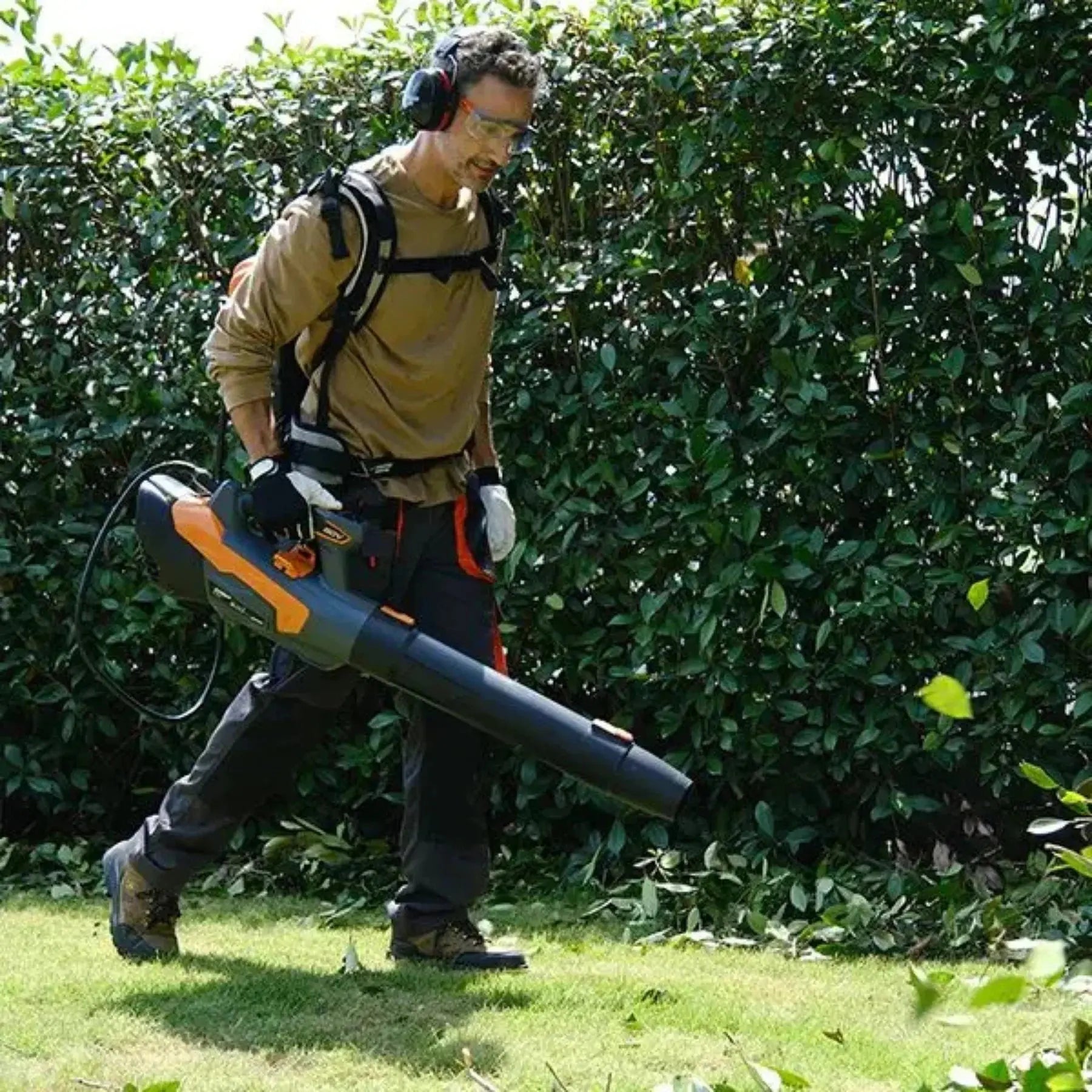 Sunseeker - Handheld Blower Plug-In 200 MPH 830 CFM 1600W 60V | Model: CBL7614 SUNSEEKER