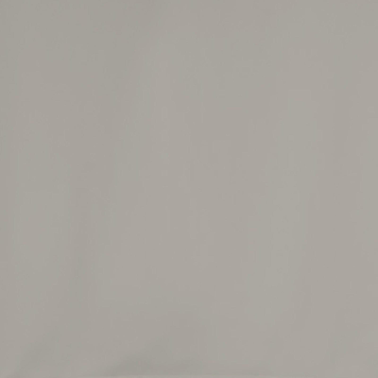 High-Contrast Gray Impact Screen - Image 2