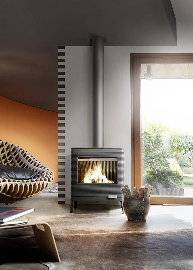 Invicta Kazan Cast Iron Wood Stove 6104-44