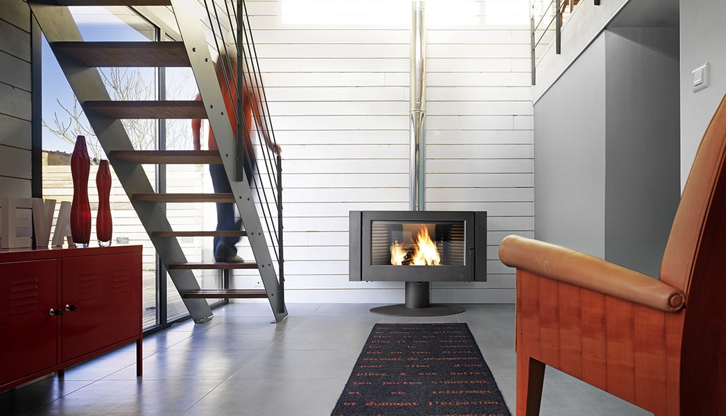 Invicta Antaya Free-Standing Linear Wood Stove 6114-44