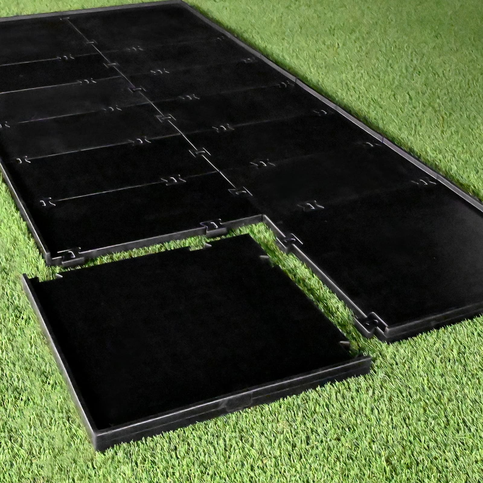 Carl's Place HotShot™ Golf Mat Base Aqvina LLC