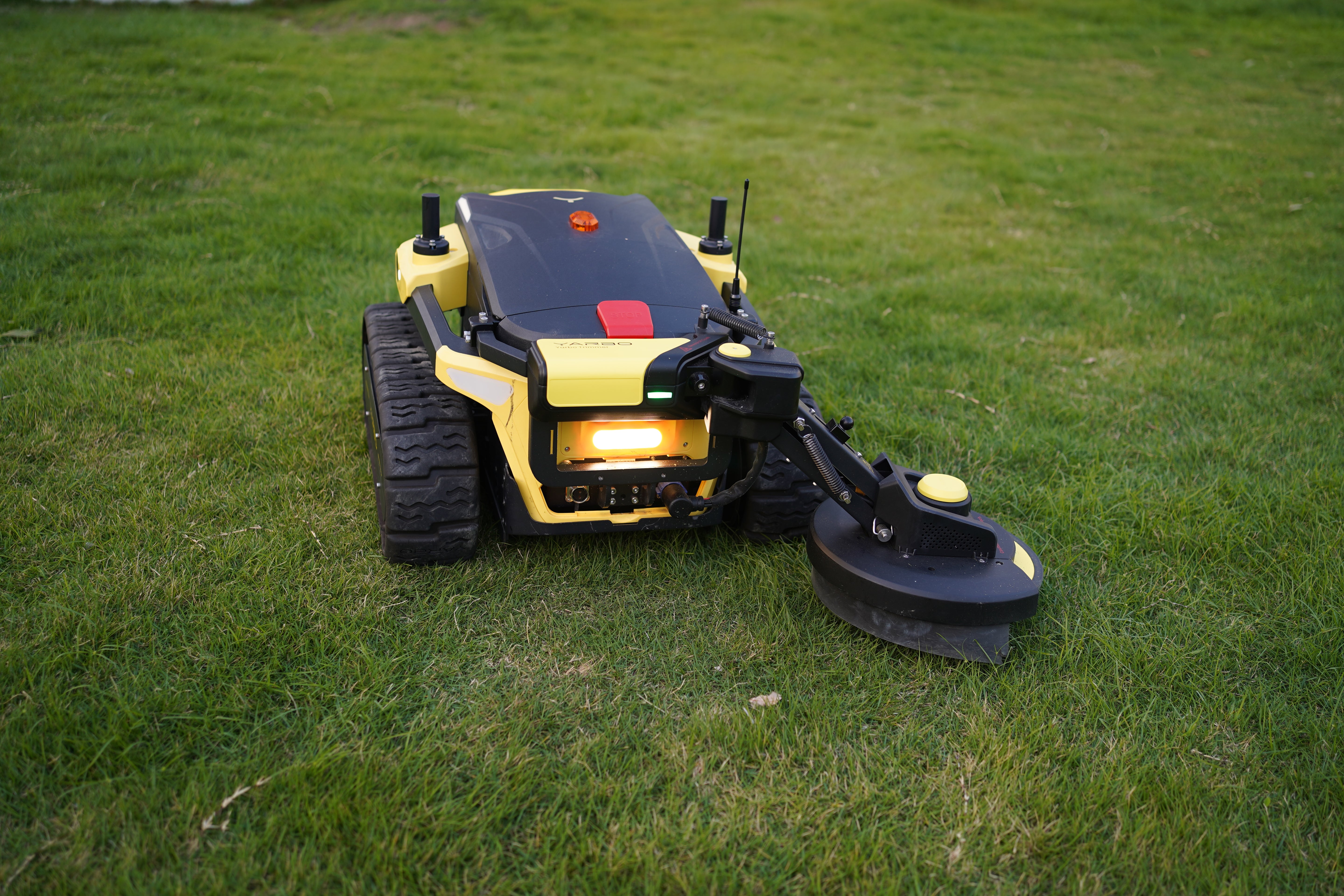 Yarbo- Trimmer C010170001