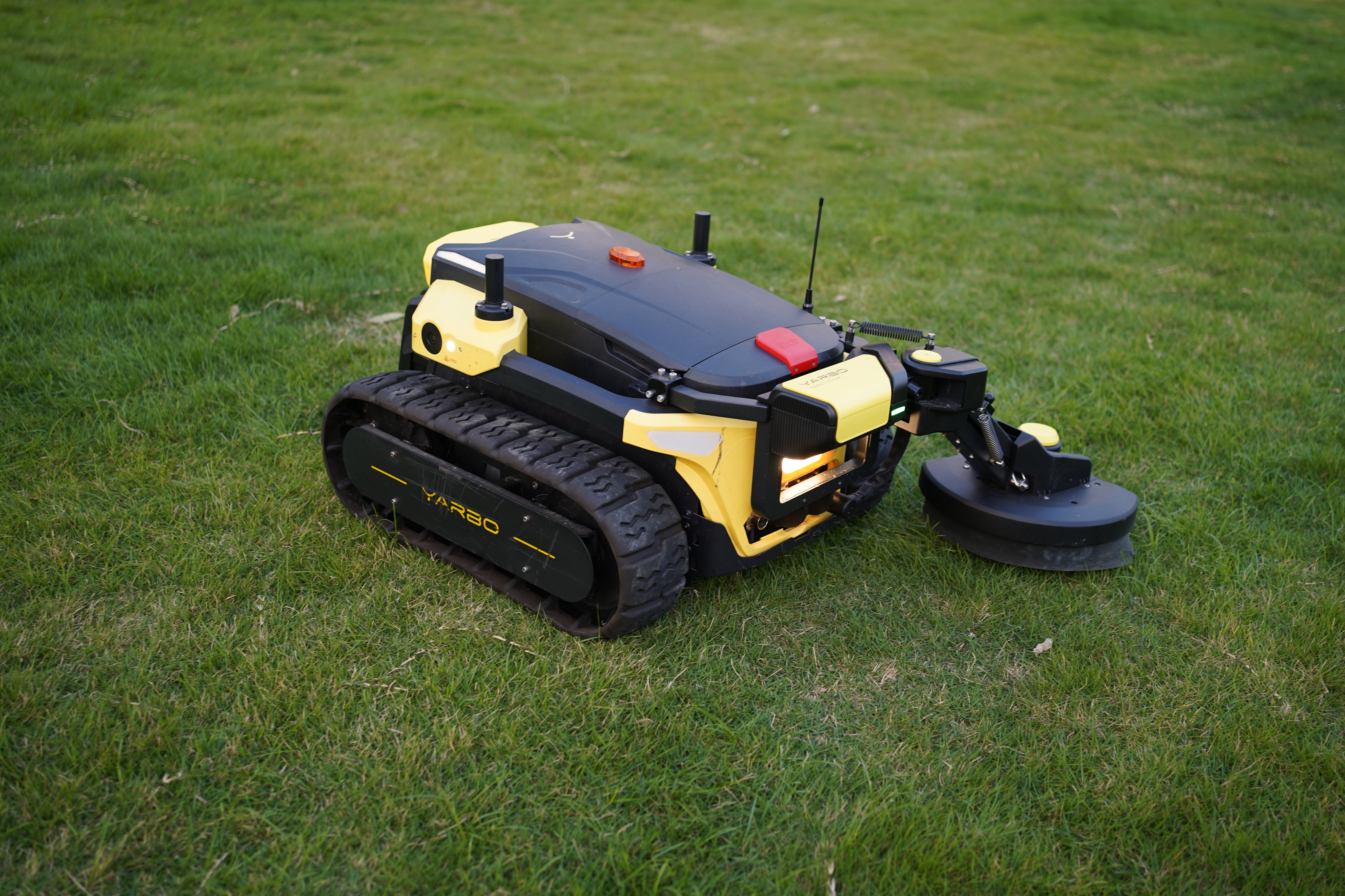 Yarbo- Trimmer C010170001