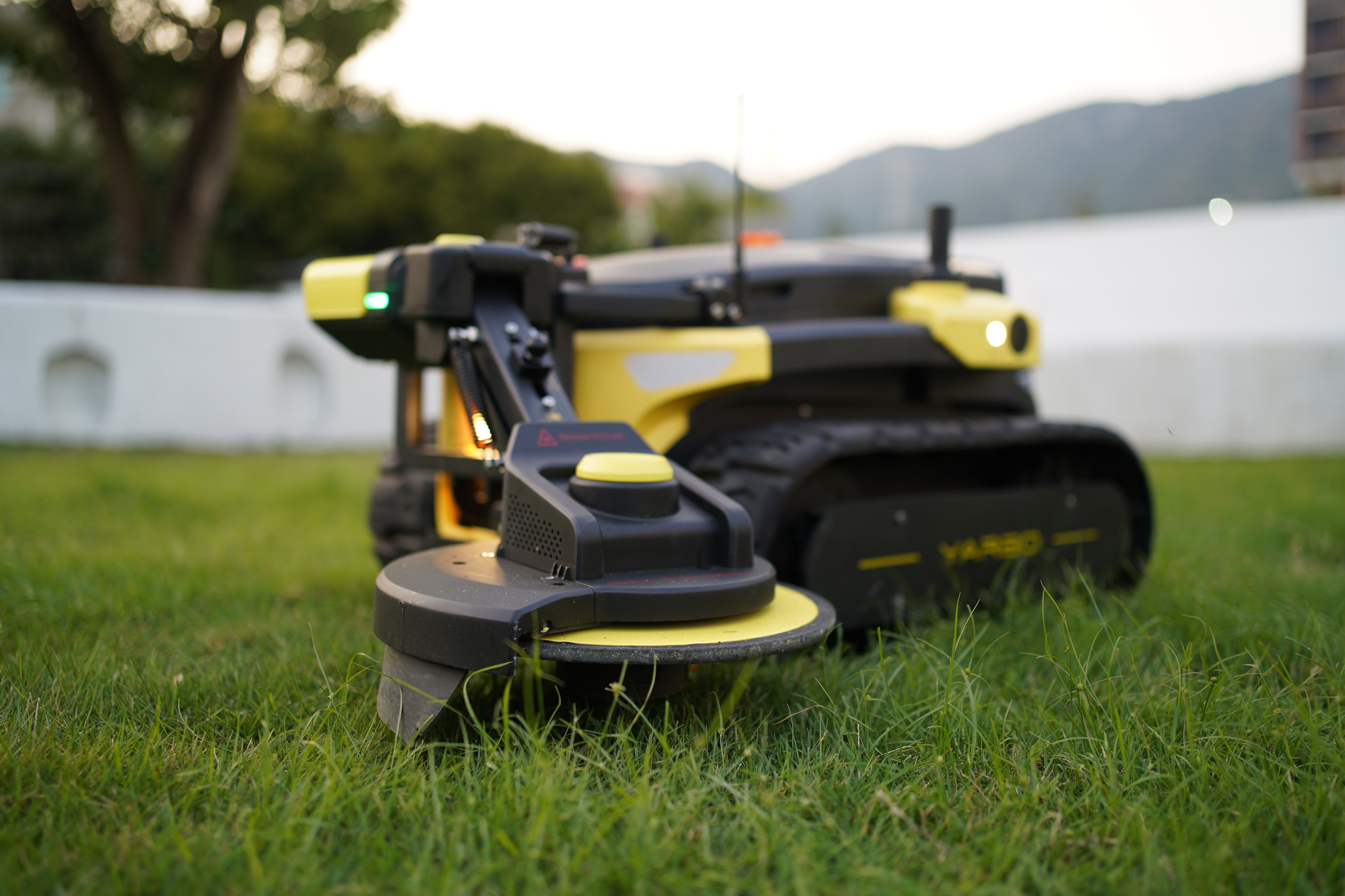 Yarbo- Trimmer C010170001