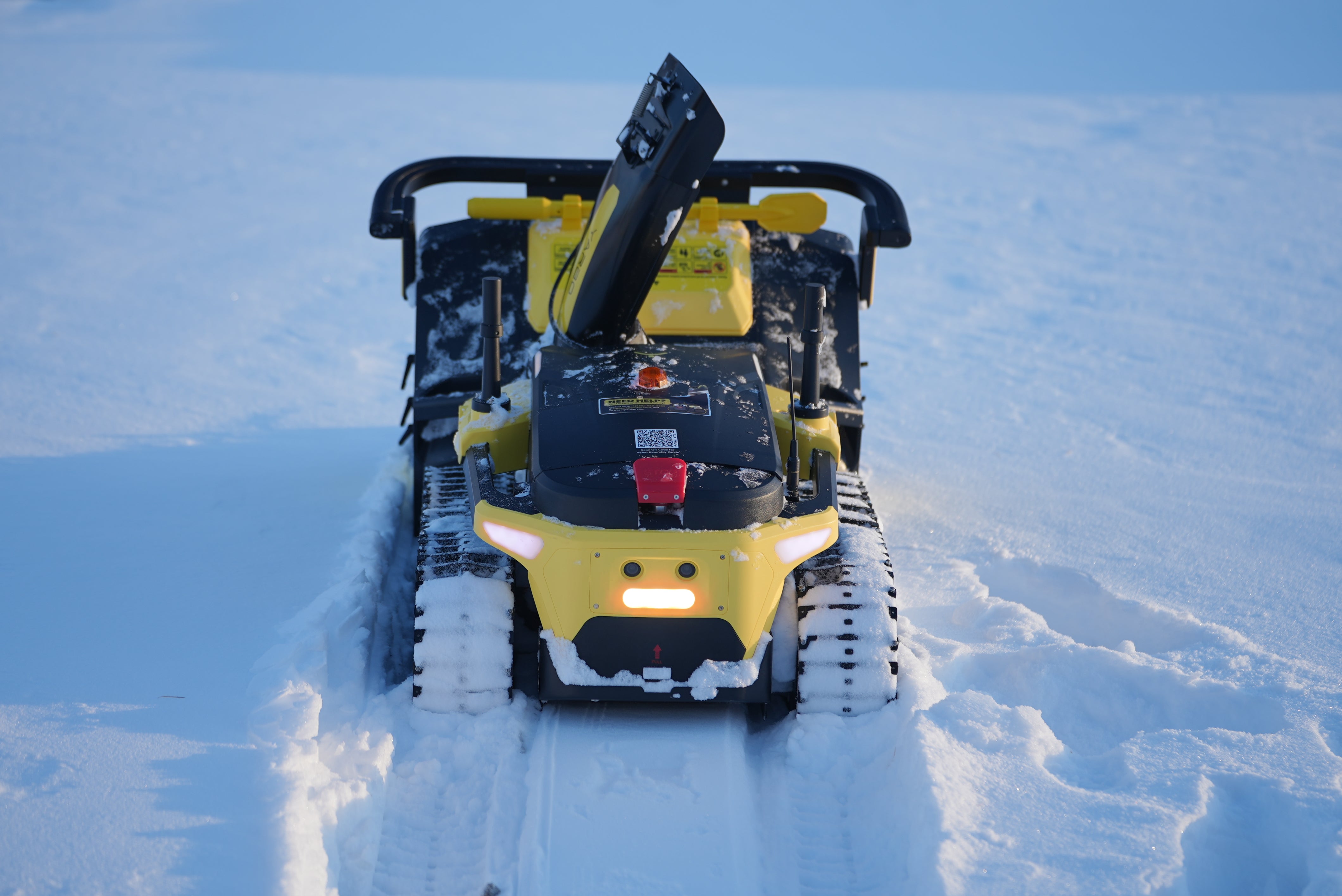 Yarbo- Snow Blower + Blower