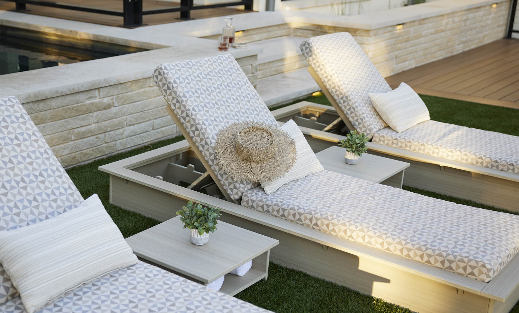 Echo Chaise lounge chair in gray fabric with wooden frame and armrests