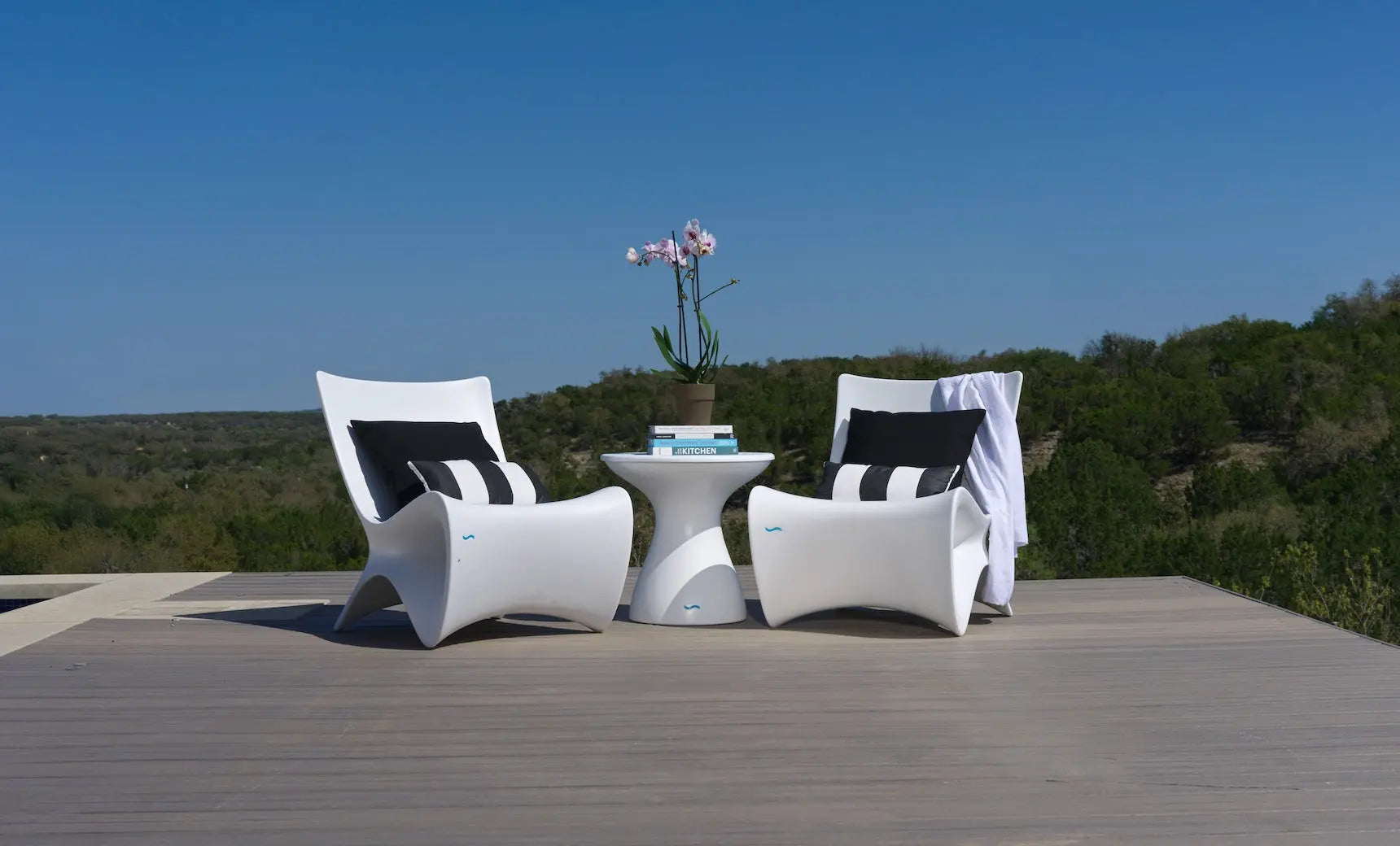 Autograph tall ice bin side table with insulated container and folding tray