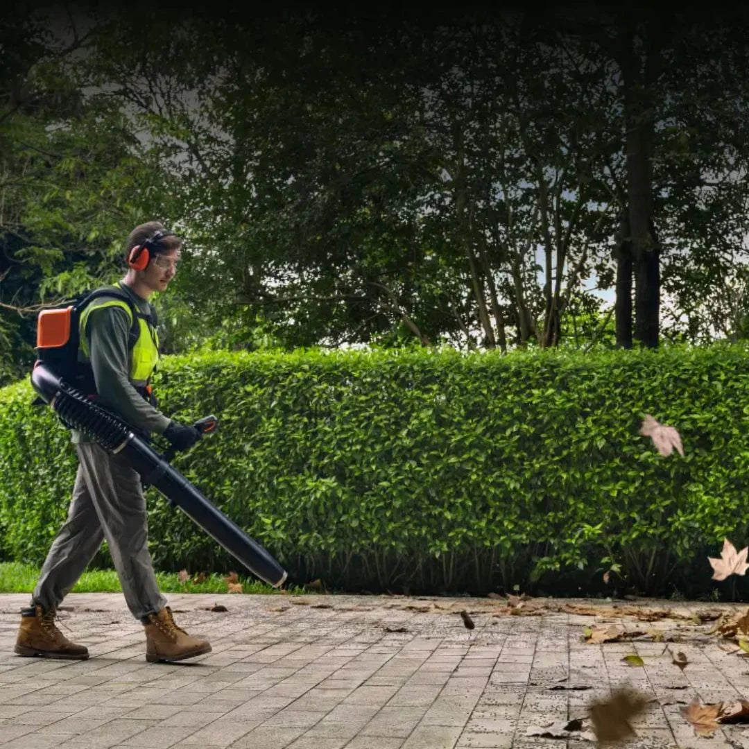 Sunseeker Backpack Blower (On-Board Connect) 60V Commercial | Model: DB715