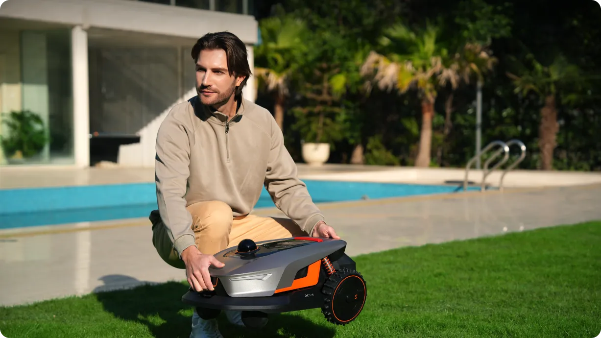 Sunseeker Elite X4 Robotic Lawn Mower - Aqvina LLC
