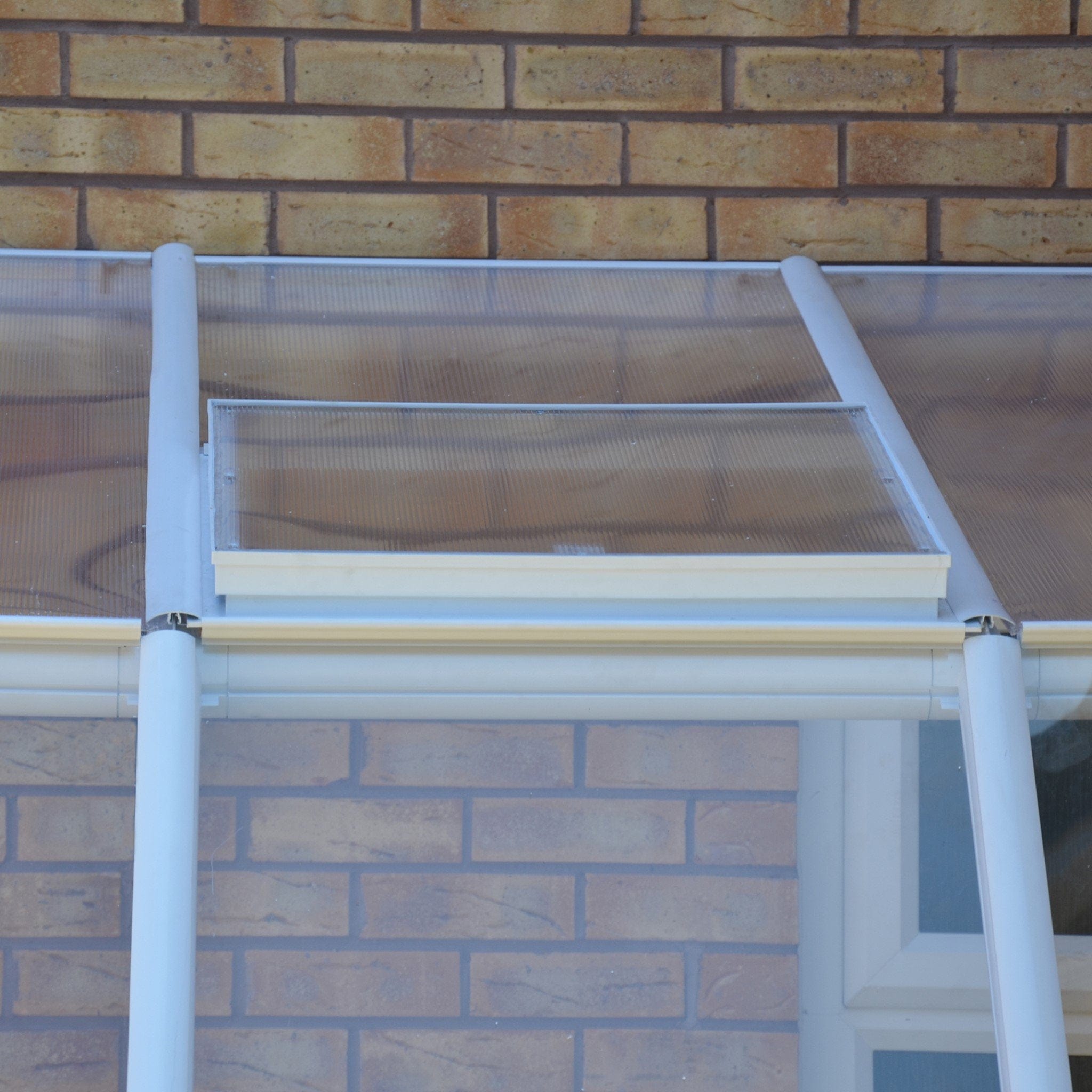 Palram - Canopia | Roof Vent Kit for Sun Room Six and Sun Room Eight